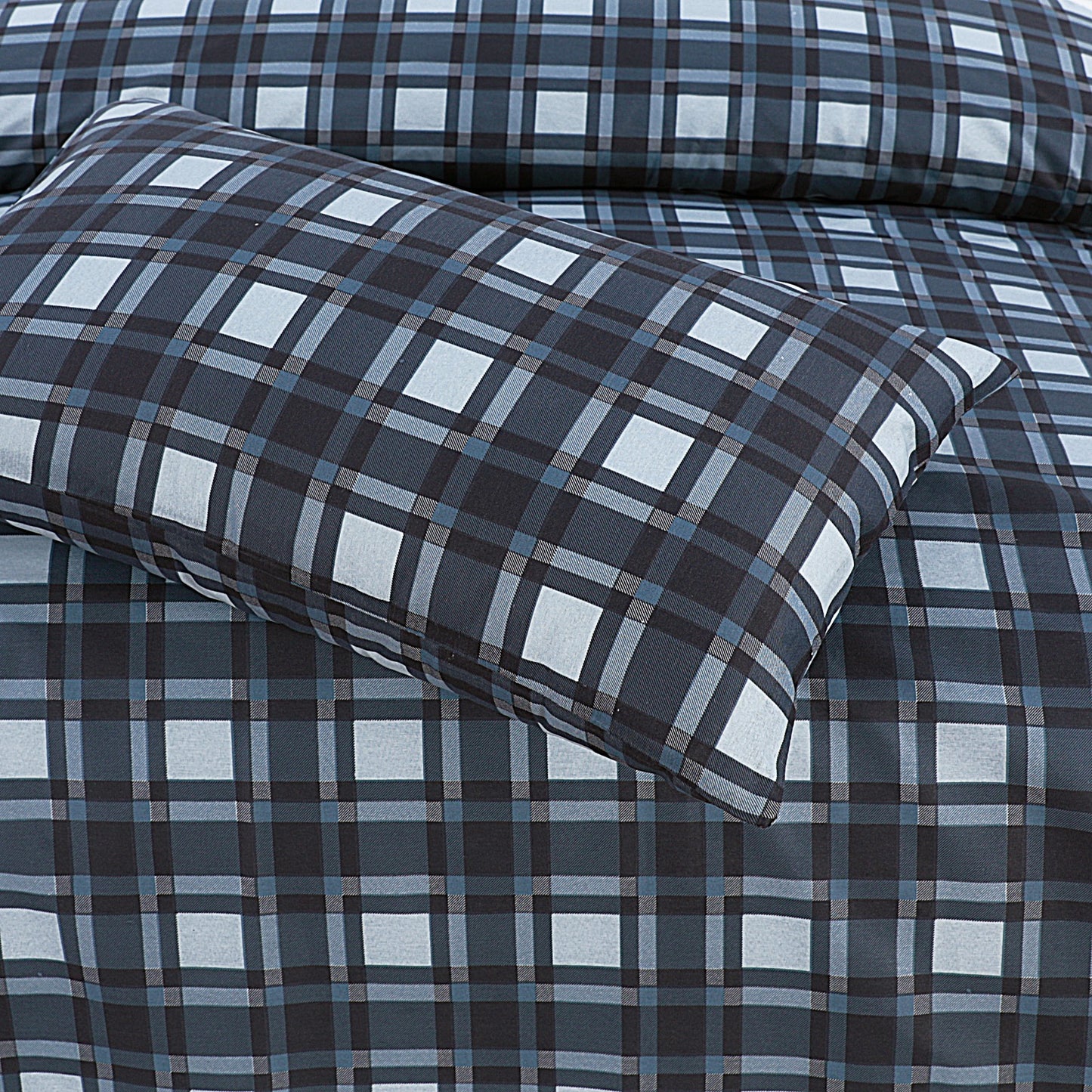 Riley- Bed Sheet Set