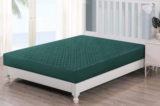 Quilted Waterproof Mattress Protector- Green